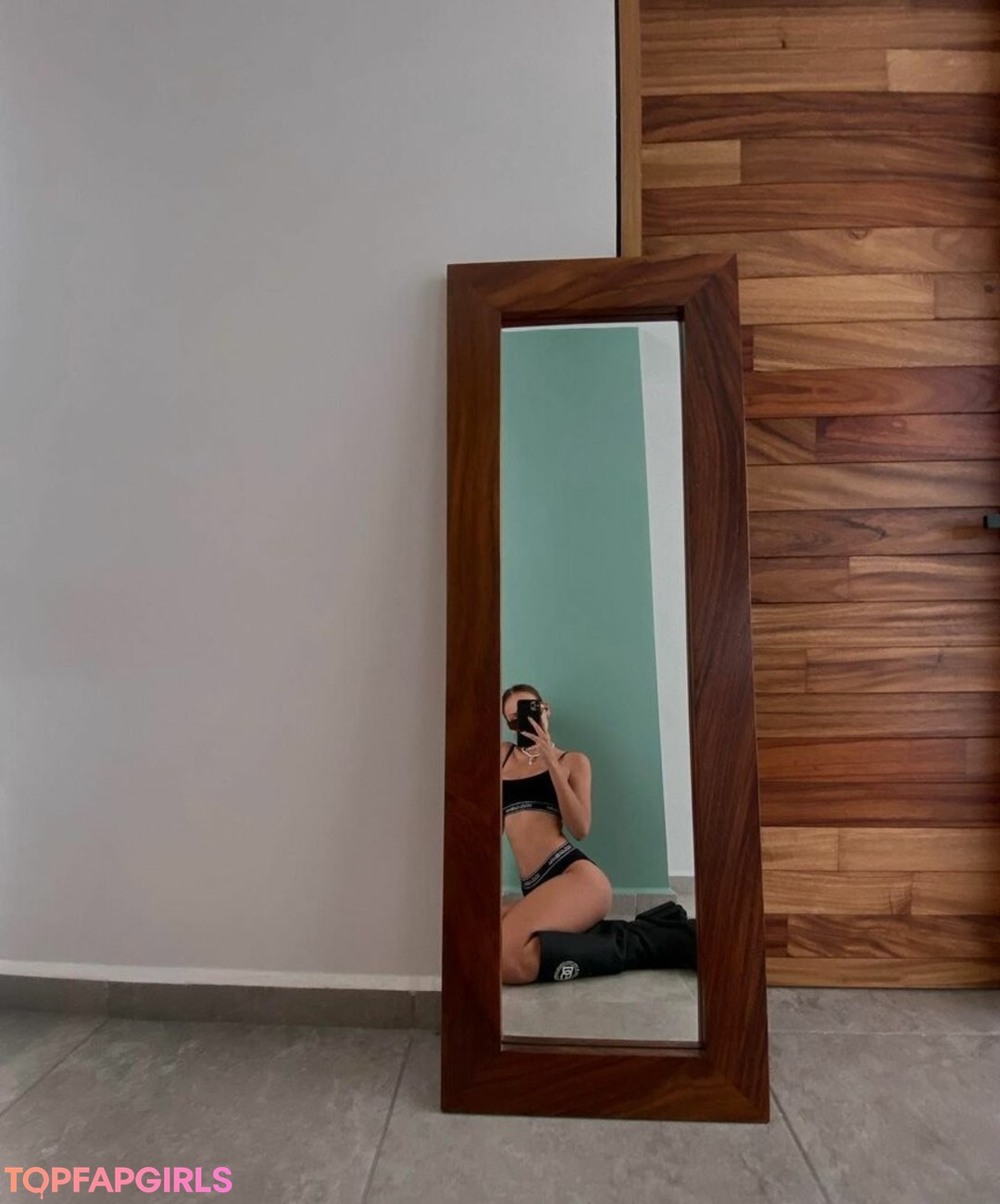 Foto di nudo di fuga di OnlyFans di Ester Exposito #101 Foto di nudo di fuga di OnlyFans di Ester Exposito #101