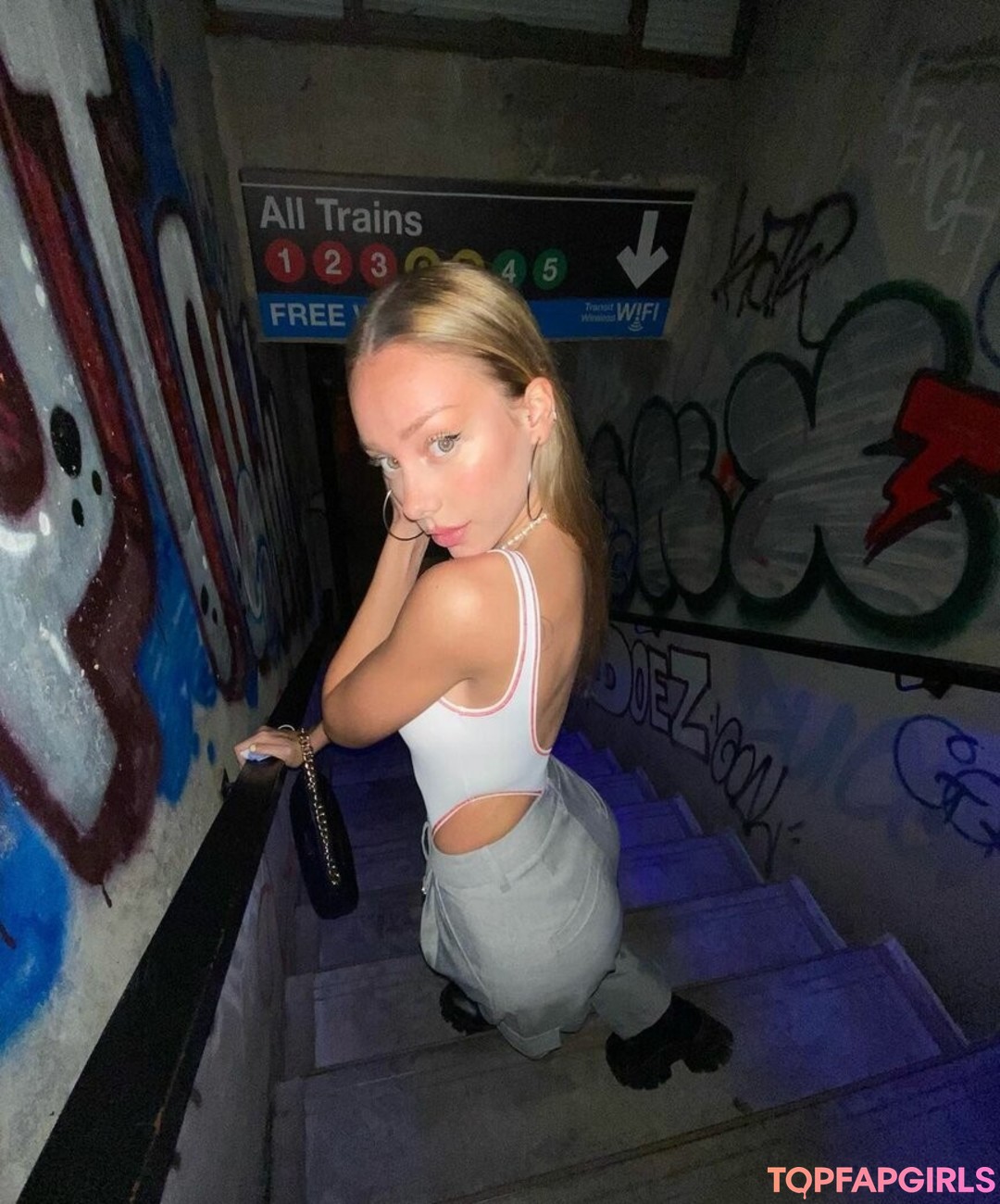 Foto di nudo di fuga di OnlyFans di Ester Exposito #103 Foto di nudo di fuga di OnlyFans di Ester Exposito #103