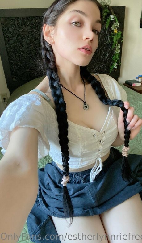 Estherlynnriefree