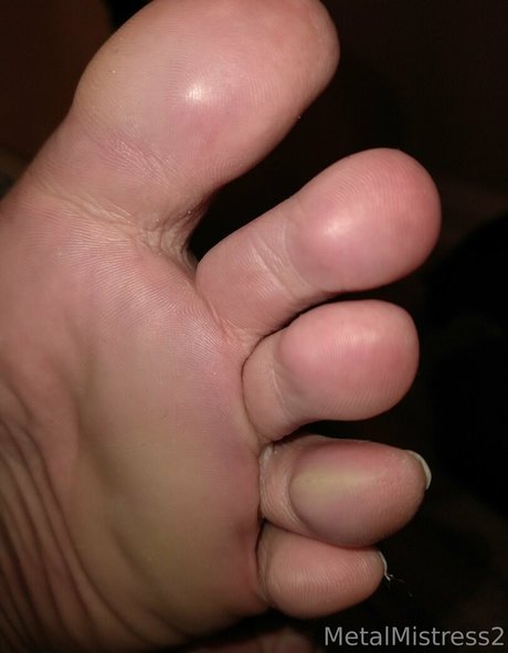 Foto di nudo di fuga di OnlyFans di Metalmistress2