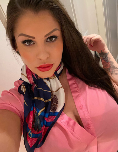 Foto di nudo di fuga di OnlyFans di Ajrealone