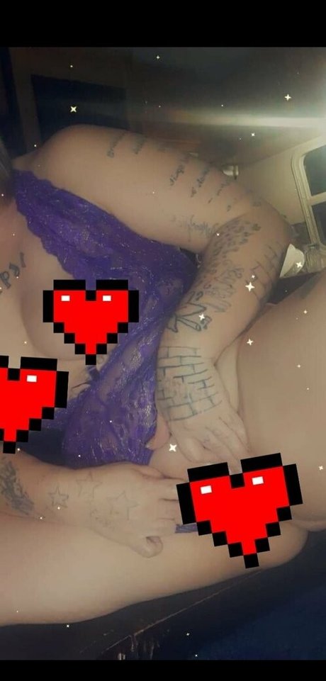 Foto di nudo di fuga di OnlyFans di Lluvely