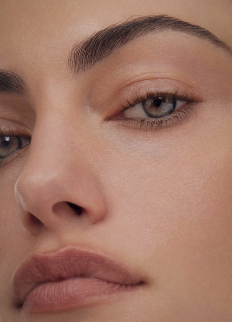Phoebe Tonkin
