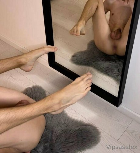 Foto di nudo di fuga di OnlyFans di Vipsasalex