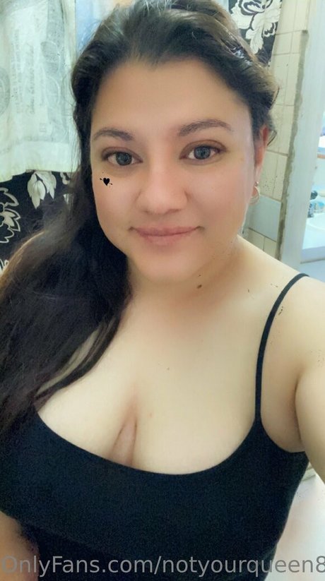 Notyourqueen86
