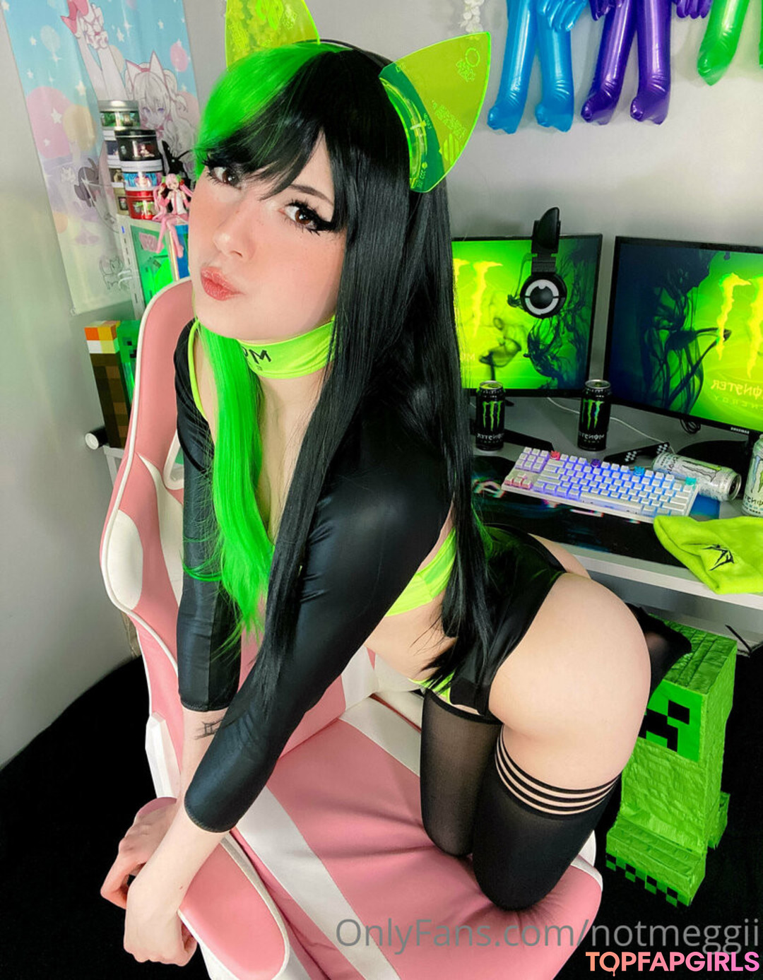 Foto di nudo di fuga di OnlyFans di Meggii Cosplay #156 Foto di nudo di fuga di OnlyFans di Meggii Cosplay #156