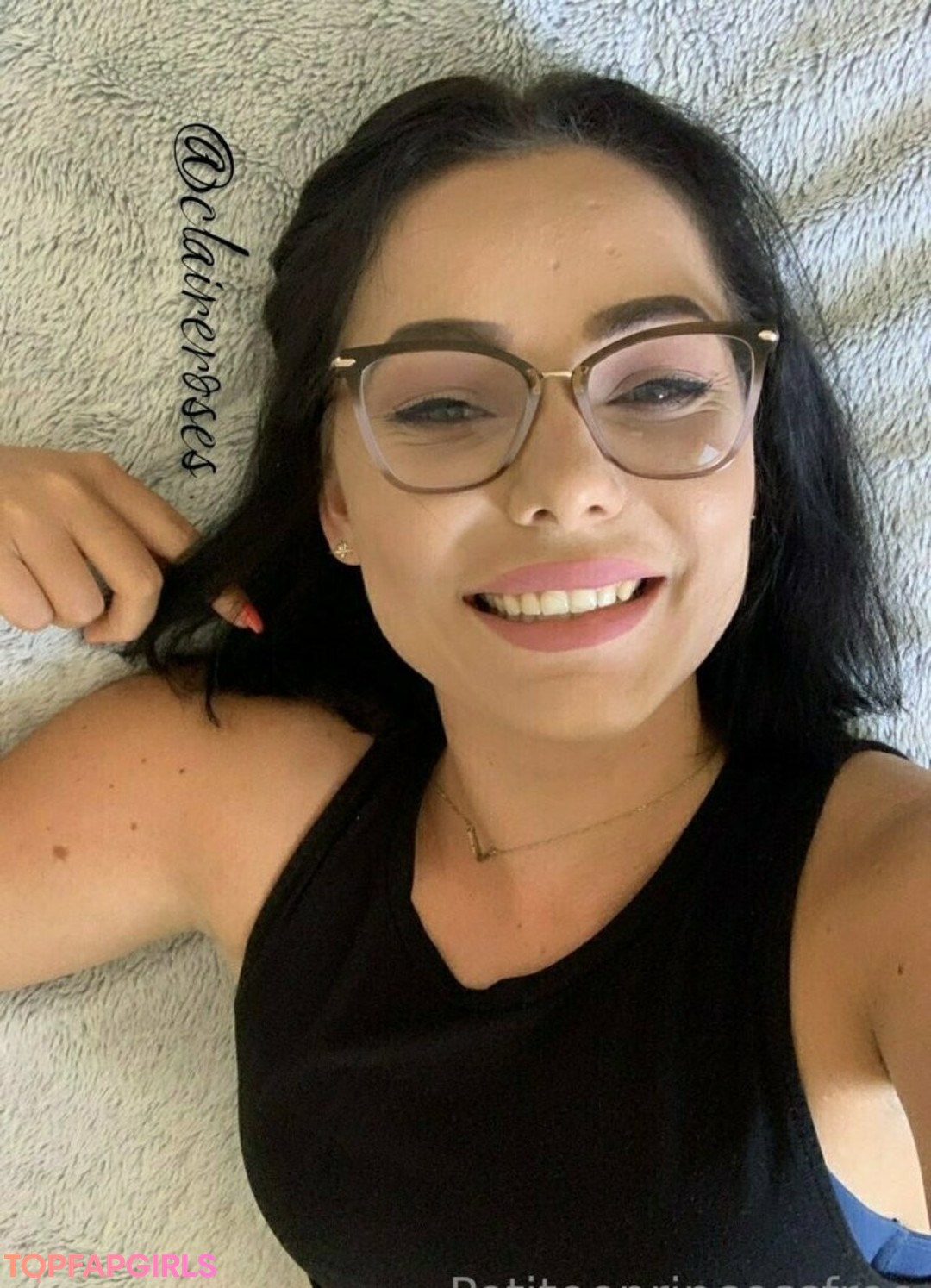 Foto di nudo di fuga di OnlyFans di Petiteeprincessfree #132 Foto di nudo di fuga di OnlyFans di Petiteeprincessfree #132
