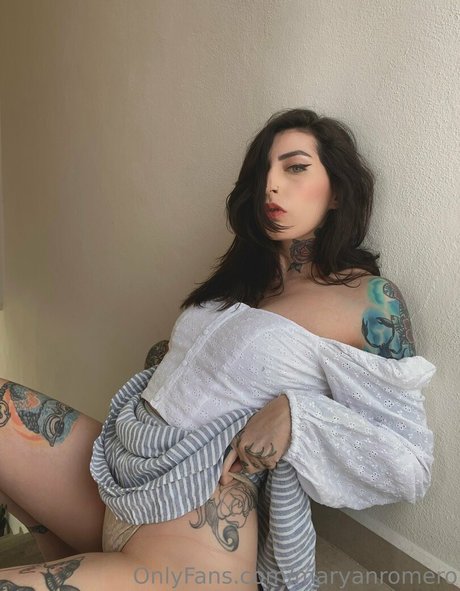 Foto di nudo di fuga di OnlyFans di Maryanromero
