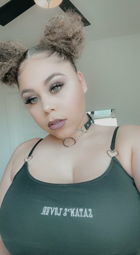 Foto di nudo di fuga di OnlyFans di Sadiebbyc