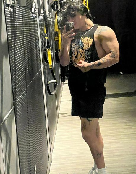 Foto di nudo di fuga di OnlyFans di Willpyun