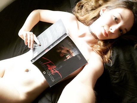 Esther G Recuero