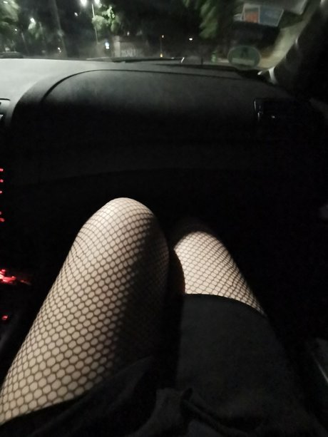 Foto di nudo di fuga di OnlyFans di Yenn