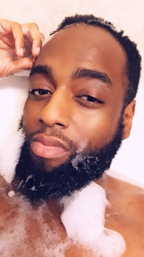 Foto di nudo di fuga di OnlyFans di Joseph White