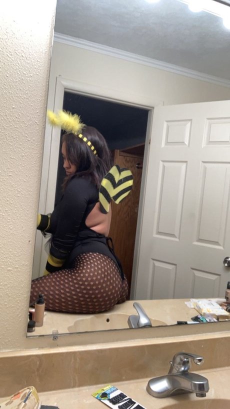 Foto di nudo di fuga di OnlyFans di Mykia
