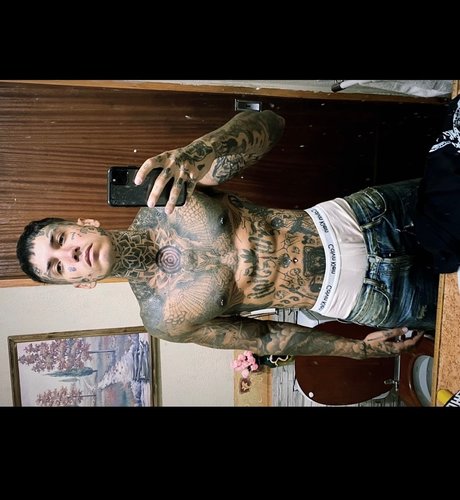 Foto di nudo di fuga di OnlyFans di    