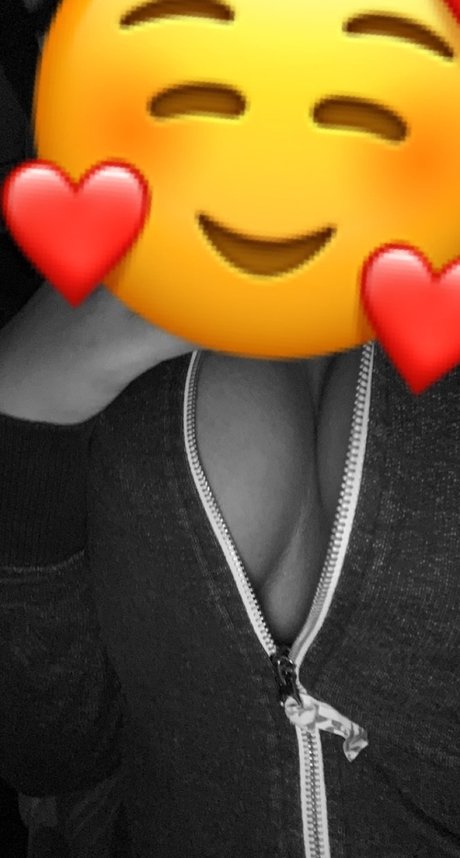Foto di nudo di fuga di OnlyFans di New New