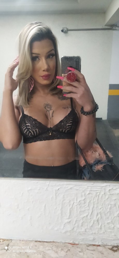 Foto di nudo di fuga di OnlyFans di Nathalia