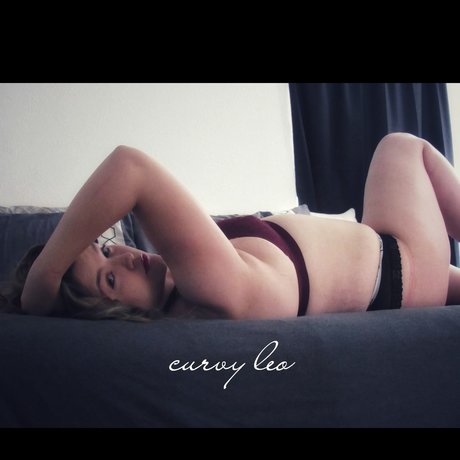 Foto di nudo di fuga di OnlyFans di Curvy Leo