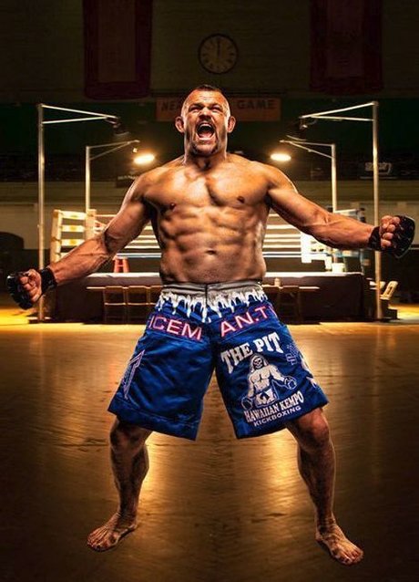 Foto di nudo di fuga di OnlyFans di Chuck Liddell