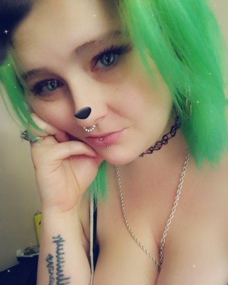 Foto di nudo di fuga di OnlyFans di Curvy G