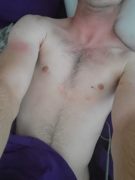 Foto di nudo di fuga di OnlyFans di Naughty Nerd