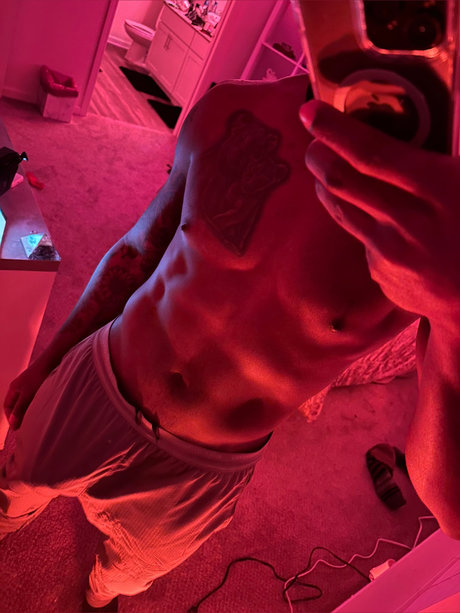 Foto di nudo di fuga di OnlyFans di Not A Prnstar