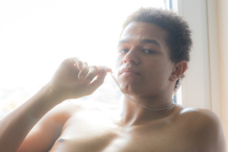 Foto di nudo di fuga di OnlyFans di Negro