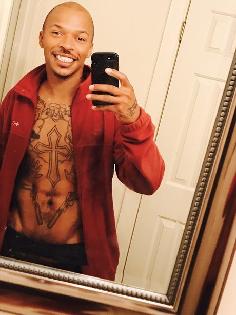 Foto di nudo di fuga di OnlyFans di Hot Boi Nicky