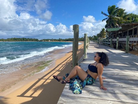 Foto di nudo di fuga di OnlyFans di Caribbean Queen 
