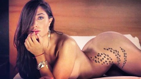 Foto di nudo di fuga di OnlyFans di Beln Lavalln
