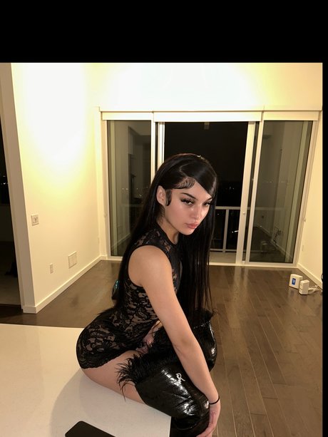 Foto di nudo di fuga di OnlyFans di Miss Throat Goat