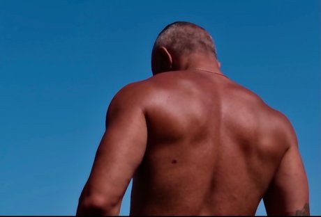 Foto di nudo di fuga di OnlyFans di Adam Franco