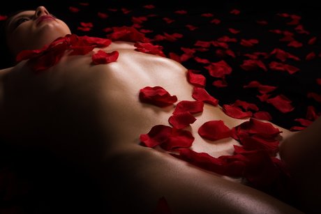 Foto di nudo di fuga di OnlyFans di Mrs Bella Blow Ampamp Mr Paradise Long