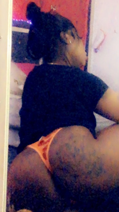 Foto di nudo di fuga di OnlyFans di Cocodior