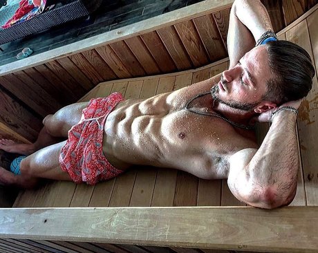 Foto di nudo di fuga di OnlyFans di Nitzan Mizrachi