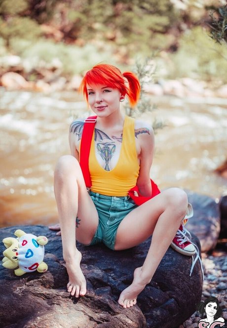Foto di nudo di fuga di OnlyFans di Hopefulsuicidegirls