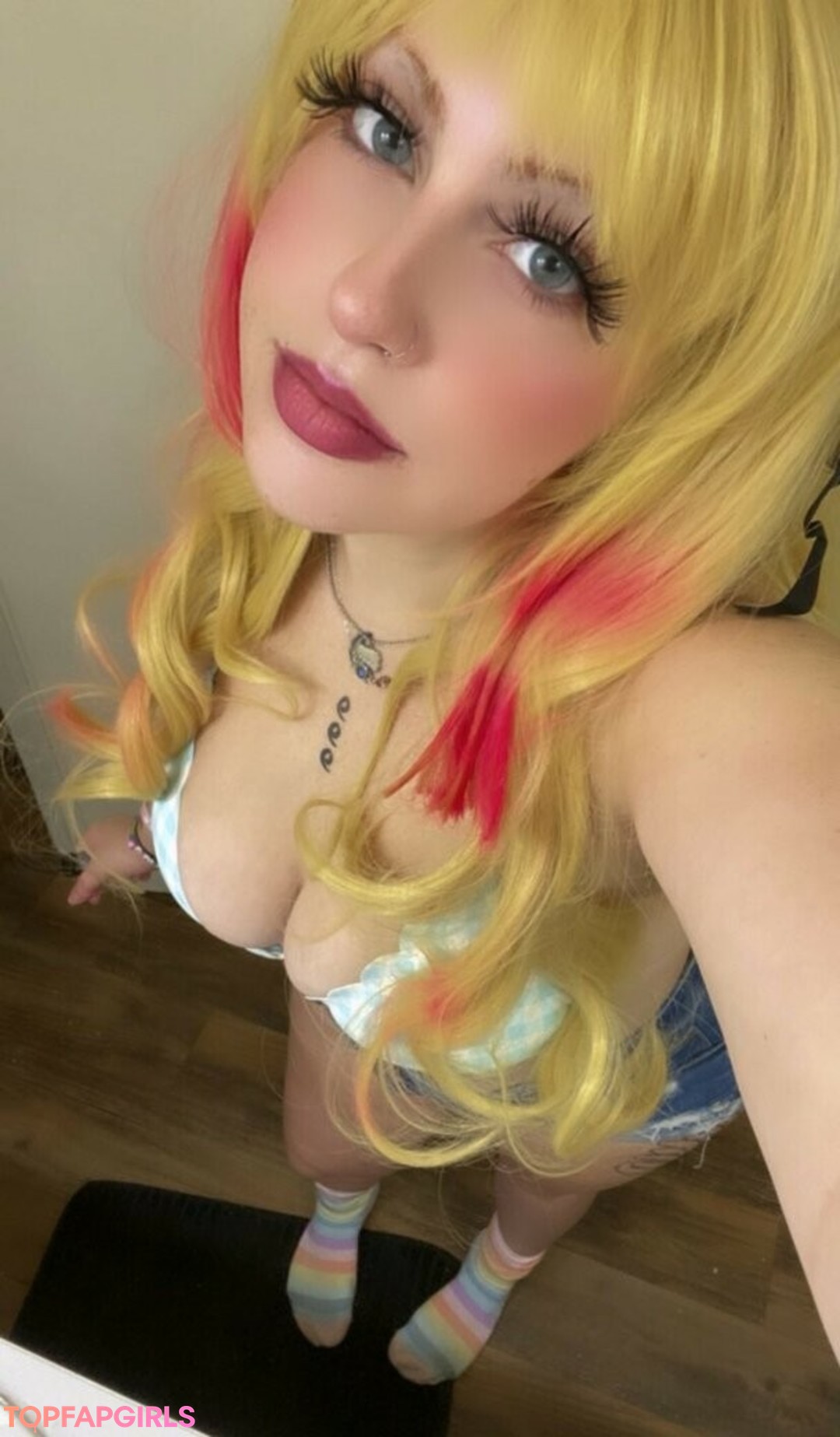 Foto di nudo di fuga di OnlyFans di Nek0mama #26 Foto di nudo di fuga di OnlyFans di Nek0mama #26