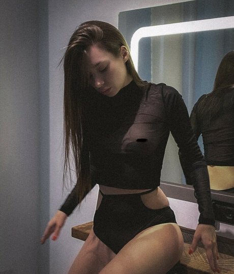 Foto di nudo di fuga di OnlyFans di Anastasia Steklova