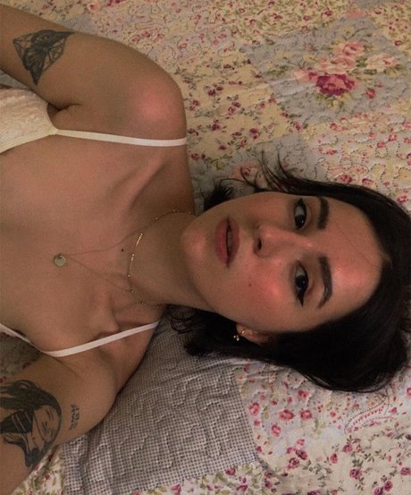 Foto di nudo di fuga di OnlyFans di Marianna Tondolo