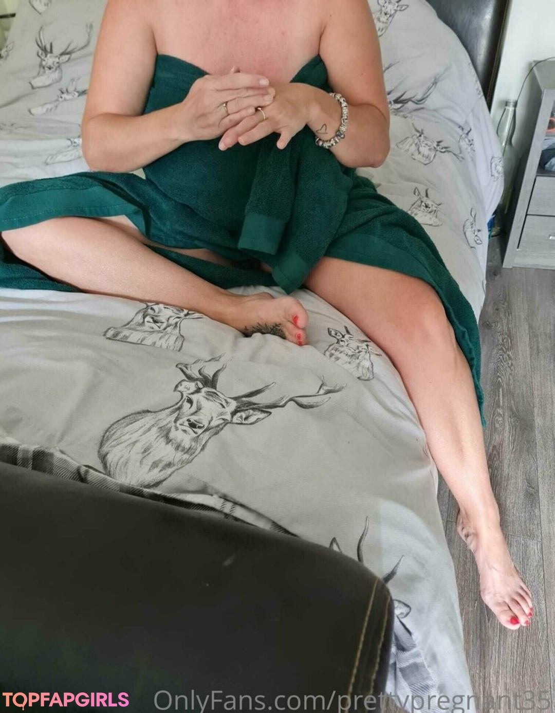 Foto di nudo di fuga di OnlyFans di Prettypregnant35 #118 Foto di nudo di fuga di OnlyFans di Prettypregnant35 #118