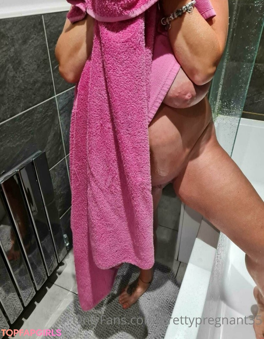 Foto di nudo di fuga di OnlyFans di Prettypregnant35 #161 Foto di nudo di fuga di OnlyFans di Prettypregnant35 #161