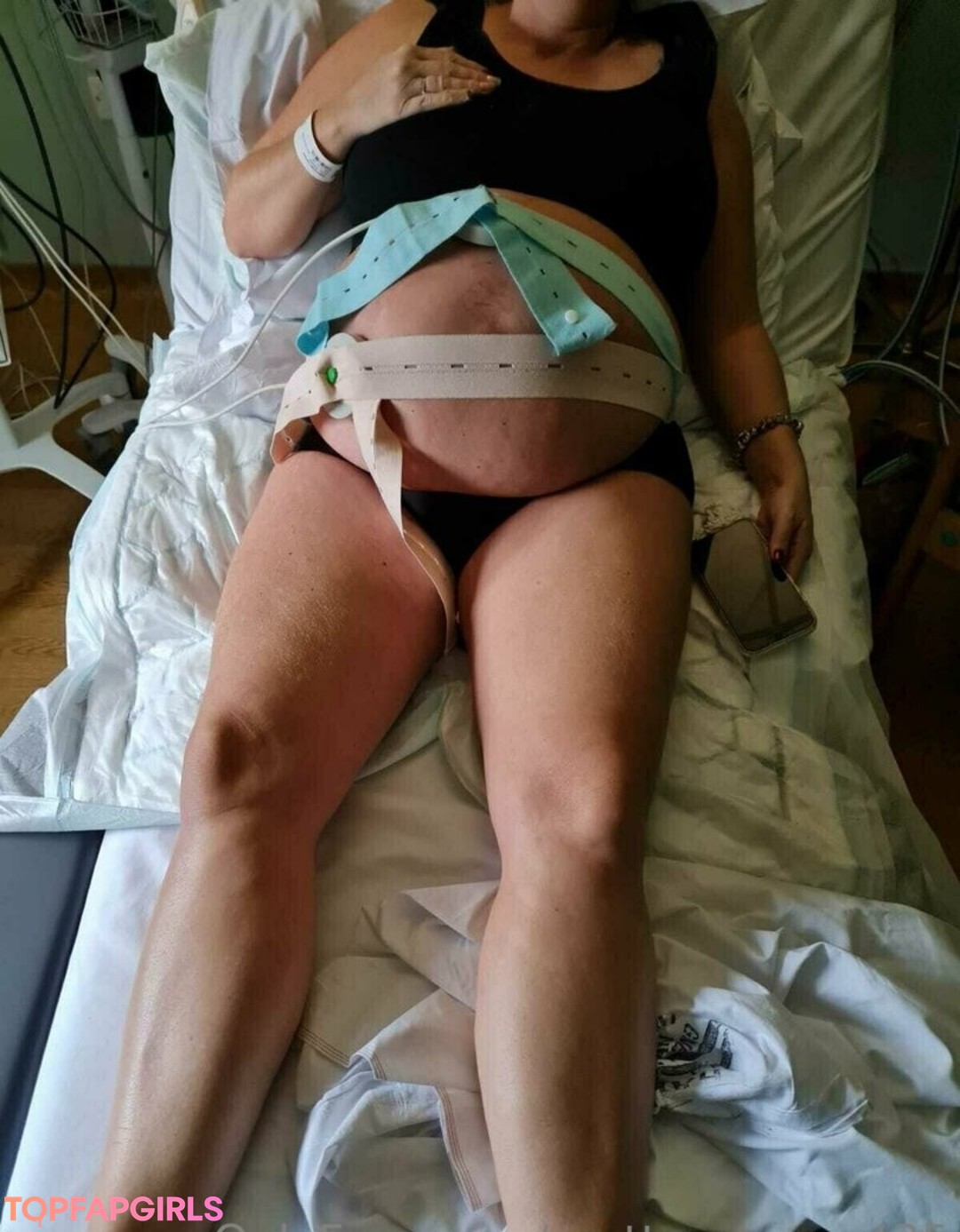 Foto di nudo di fuga di OnlyFans di Prettypregnant35 #209 Foto di nudo di fuga di OnlyFans di Prettypregnant35 #209