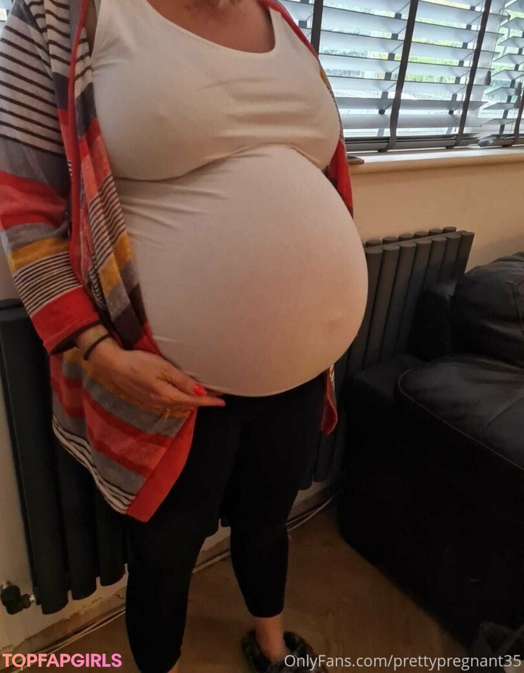 Foto di nudo di fuga di OnlyFans di Prettypregnant35 #52 Foto di nudo di fuga di OnlyFans di Prettypregnant35 #52