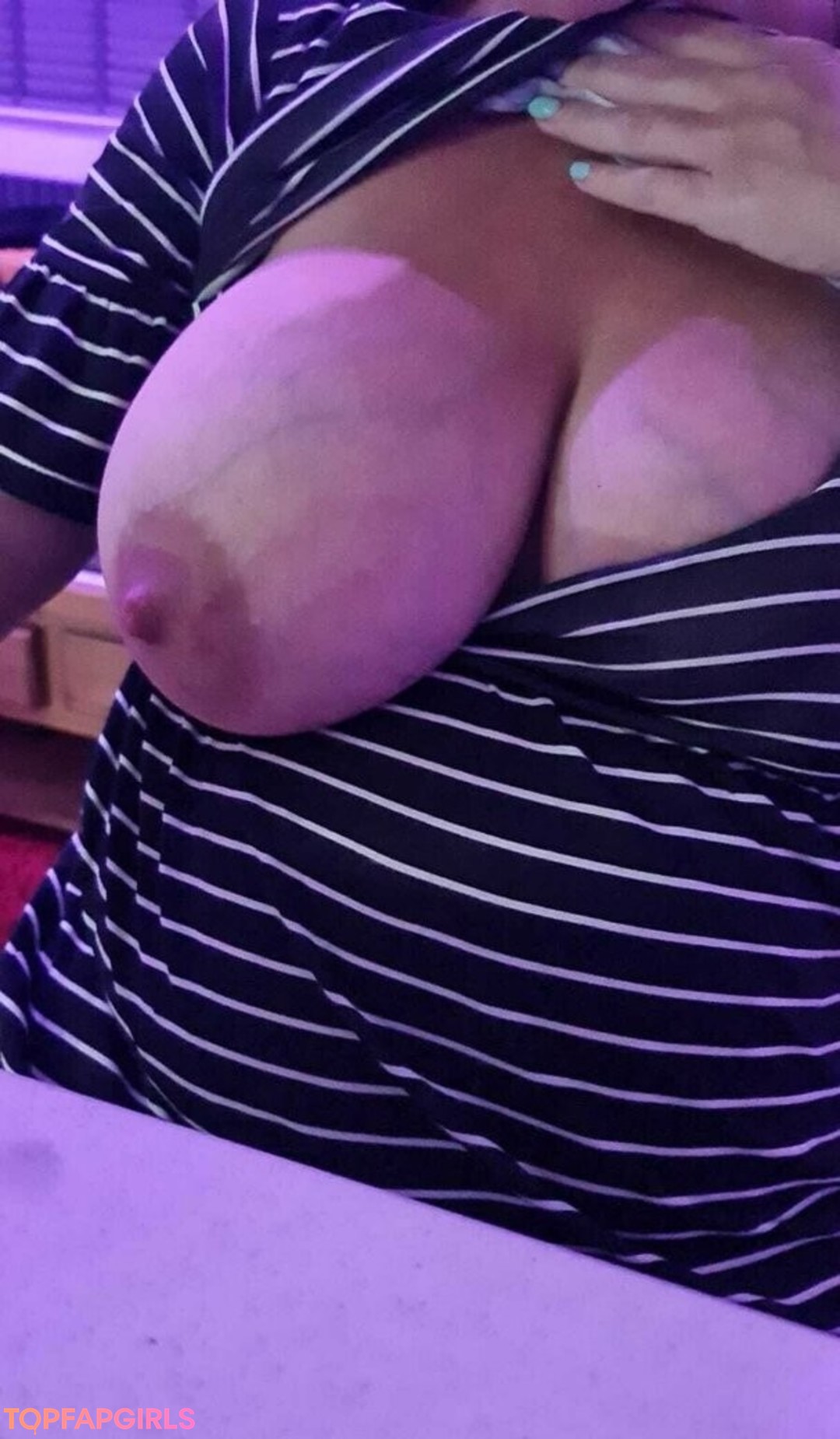 Foto di nudo di fuga di OnlyFans di Prettypregnant35 #68 Foto di nudo di fuga di OnlyFans di Prettypregnant35 #68