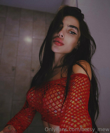 Betsy_mew
