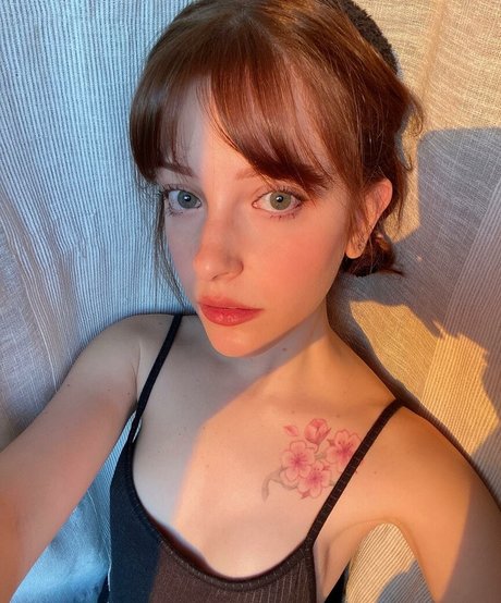 Foto di nudo di fuga di OnlyFans di Agnese Innocente