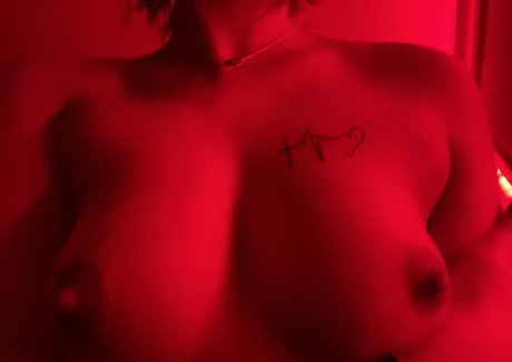 Foto di nudo di fuga di OnlyFans di Bailey Belle