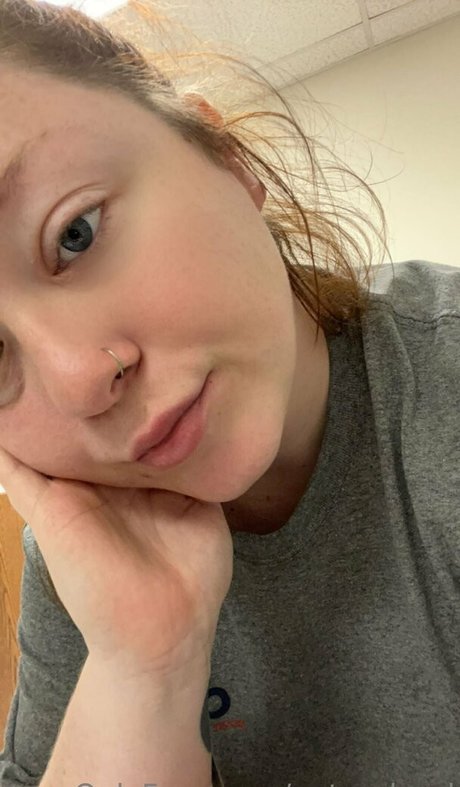 Foto di nudo di fuga di OnlyFans di Naturalgurl