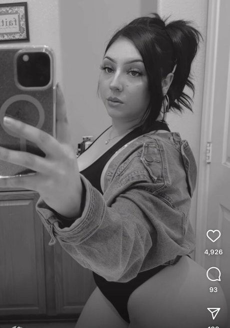Foto di nudo di fuga di OnlyFans di Bakedbabeeee