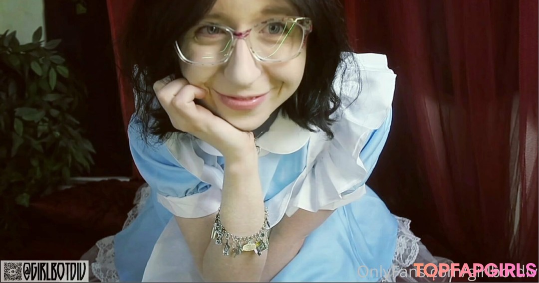 Foto di nudo di fuga di OnlyFans di Girlbotdiv #89 Foto di nudo di fuga di OnlyFans di Girlbotdiv #89